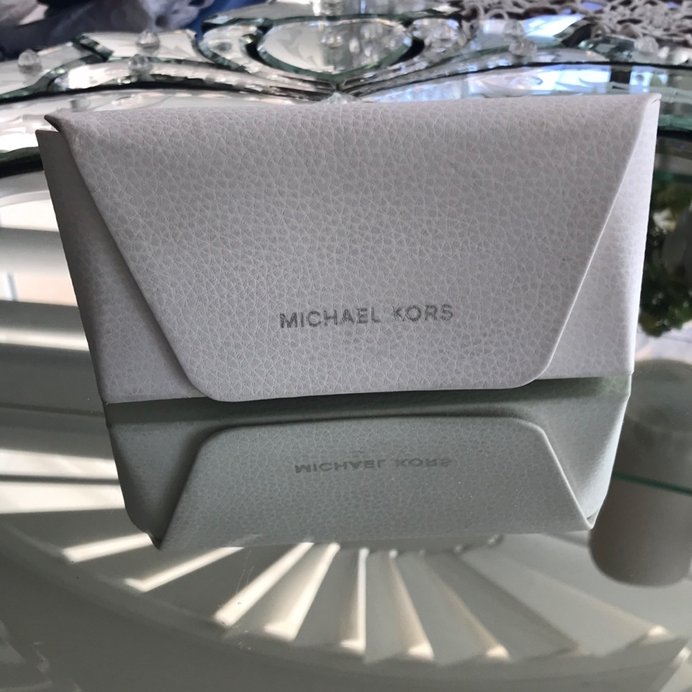 Michael Kors Hard Snap Cover Eyewear Case
